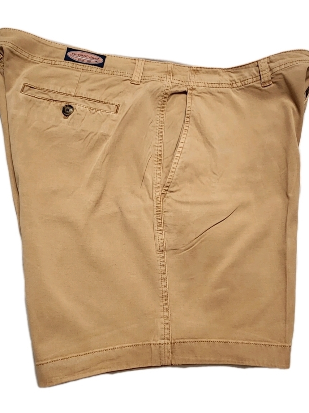 Vineyard Vines Size 36 Khaki Tan Flat-Front 100% Cotton Shorts Preppy Blokecore